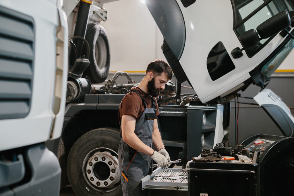 professional auto mechanic choosing right wrench f 2026 03 24 05 17 45 utc